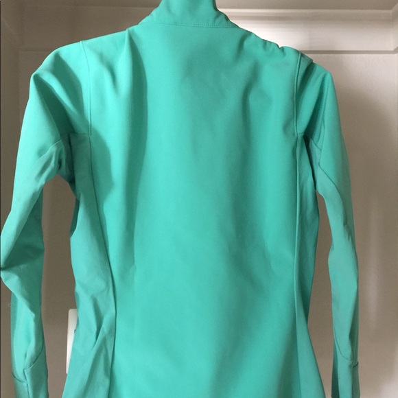 Patagonia Women’s Adze Hybrid Jacket - Picture 1 of 8